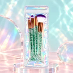 Makeup Brushes & Tools